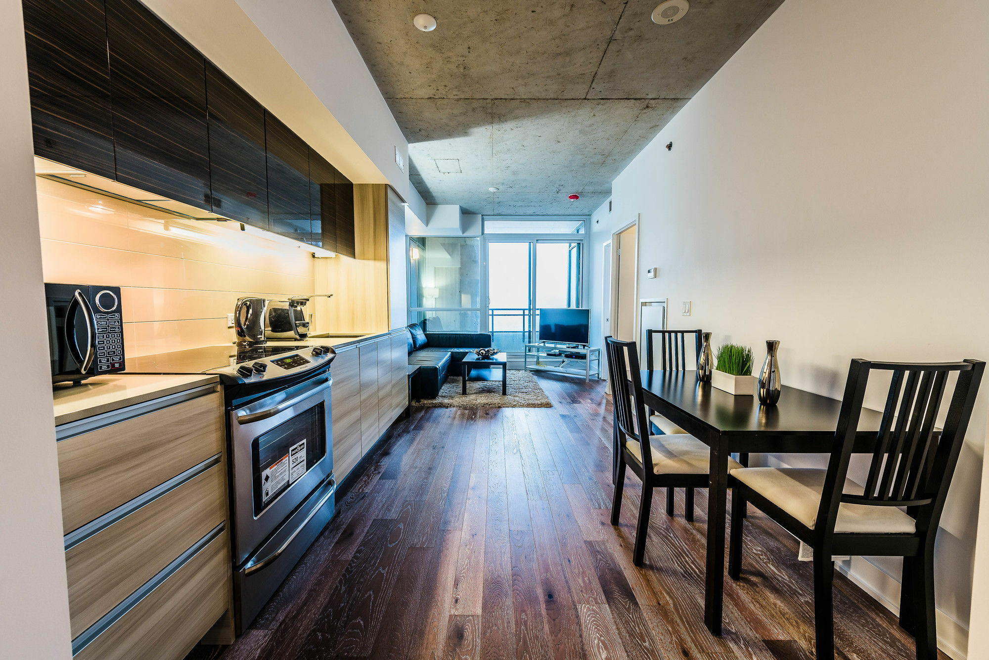 Gladstone Suites - Toronto Central Exterior photo